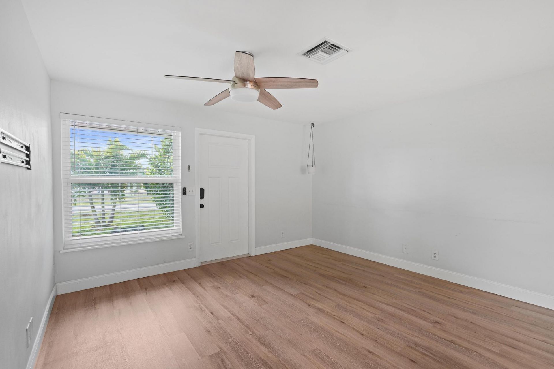 9 Robalo Court, North Palm Beach, FL 33408 Photo