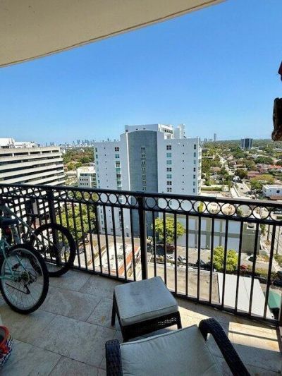 3232 Coral Way, Unit 1601, Miami, FL 33145 Photo