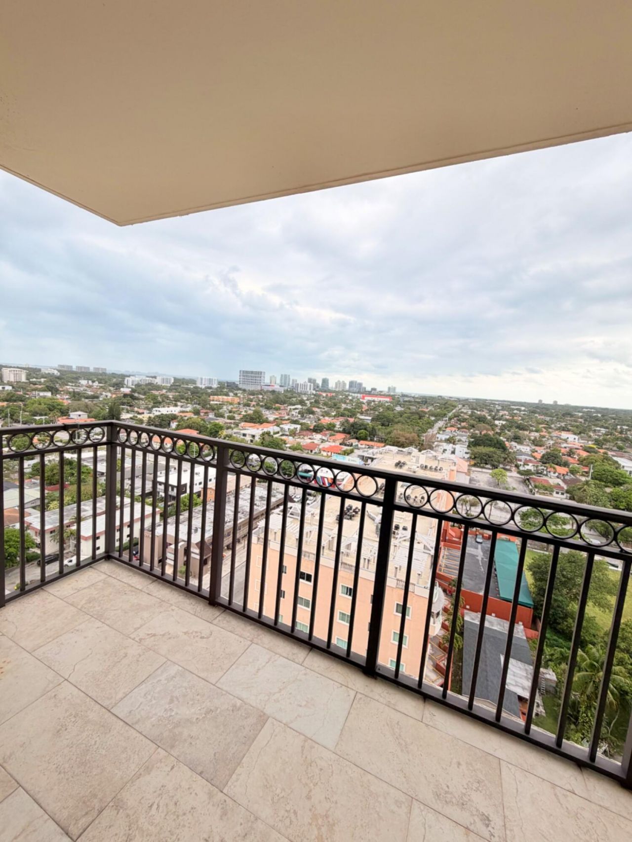 3232 Coral Way, Unit 1601, Miami, FL 33145 Photo