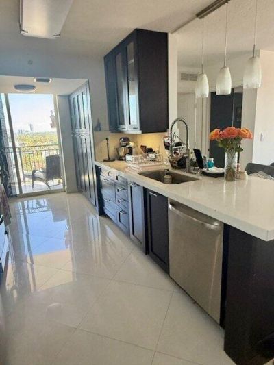 3232 Coral Way, Unit 1601, Miami, FL 33145 Photo