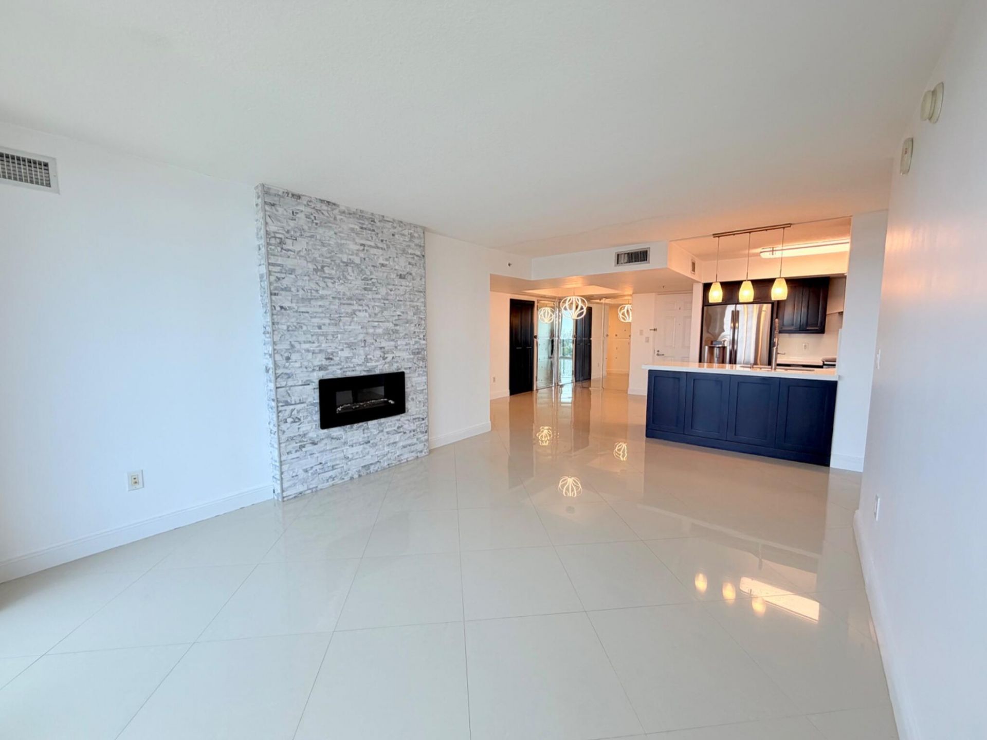 3232 Coral Way, Unit 1601, Miami, FL 33145 Photo