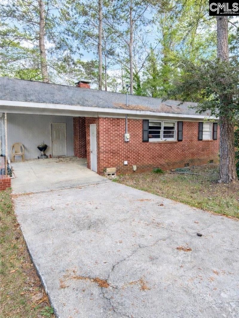 111 Saluda Shores Circle Photo 8