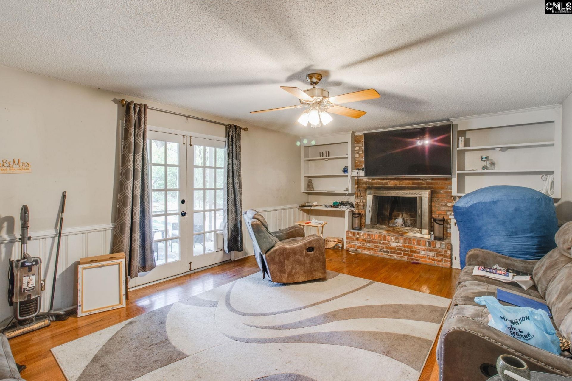 209 Brookspring Road Photo 6