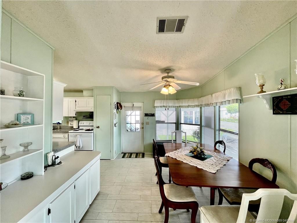 16300 SW Indianwood Circle, Indiantown, FL 34956 Photo