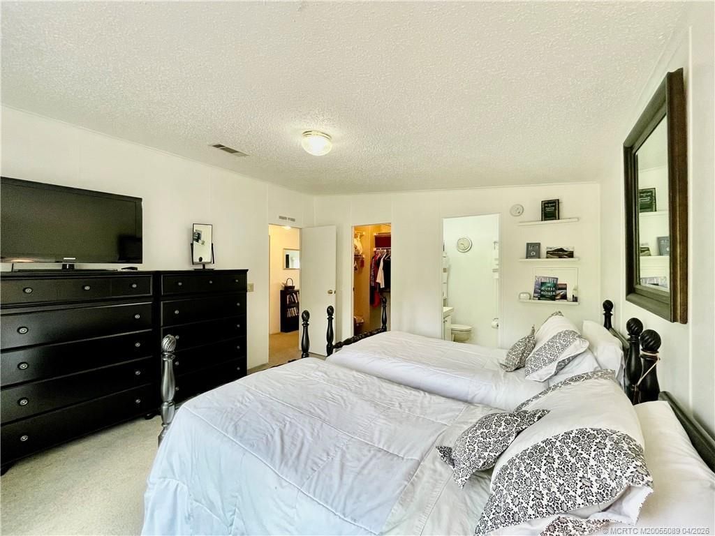 16300 SW Indianwood Circle, Indiantown, FL 34956 Photo