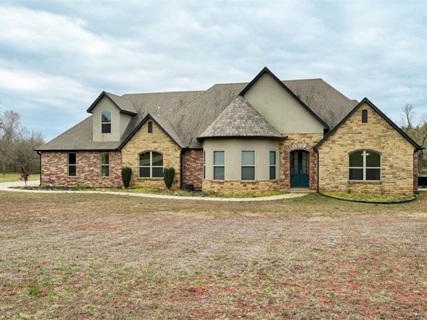 10060 E Stella Acres Lane, Oklahoma City, OK 73165