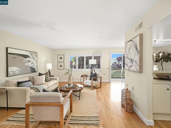 1305 Singingwood Ct #8, Walnut Creek, CA 94595