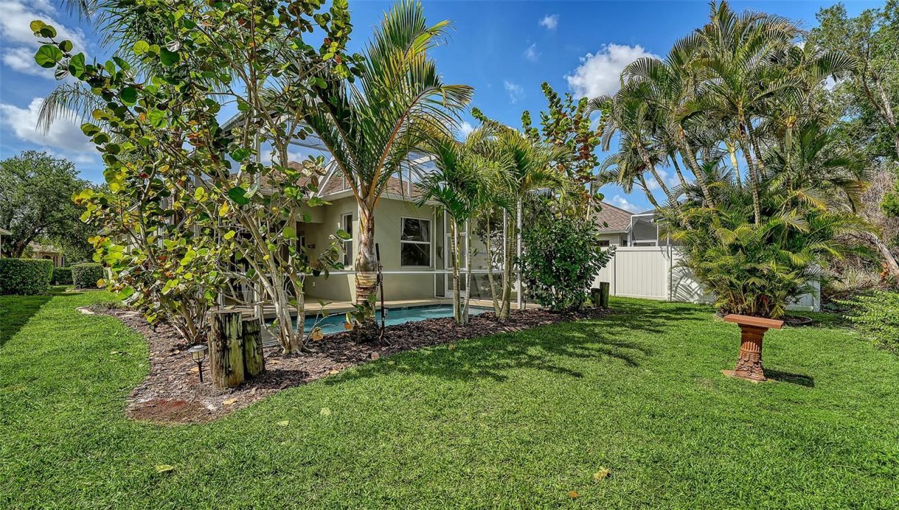 12069 Winding Woods Way, Lakewood Ranch, FL 34202 Photo