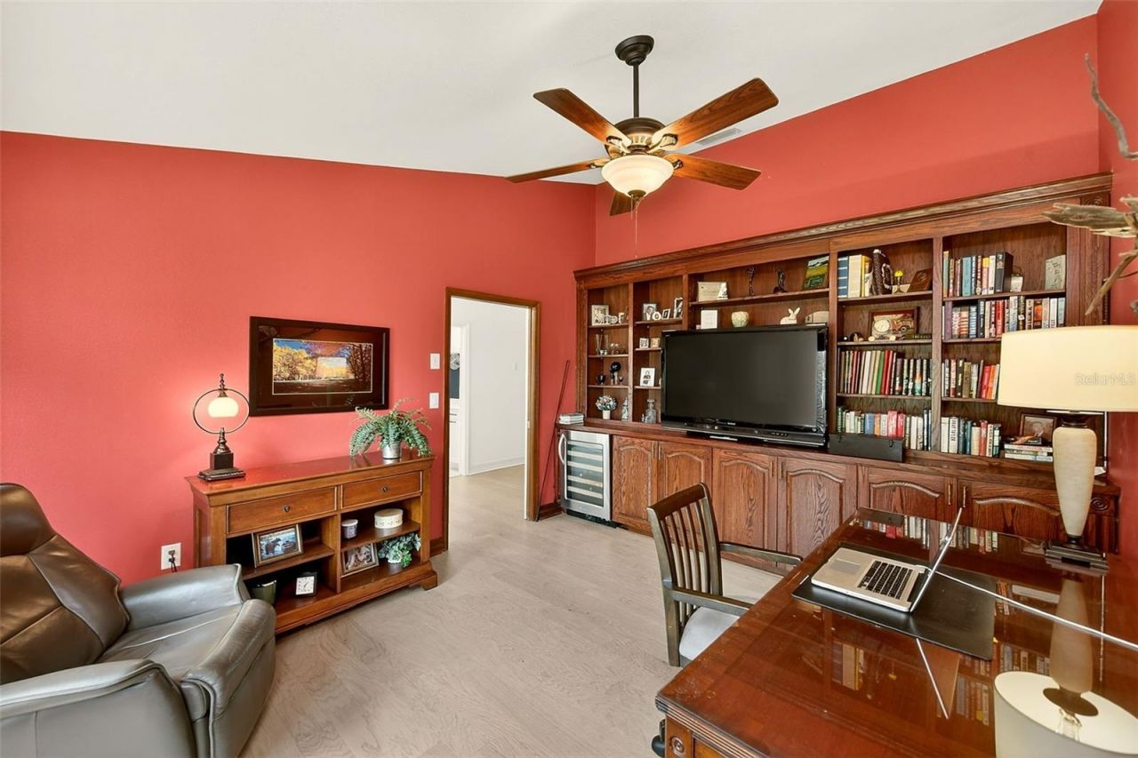 10976 Harborside Drive , Largo, FL 33773 Photo