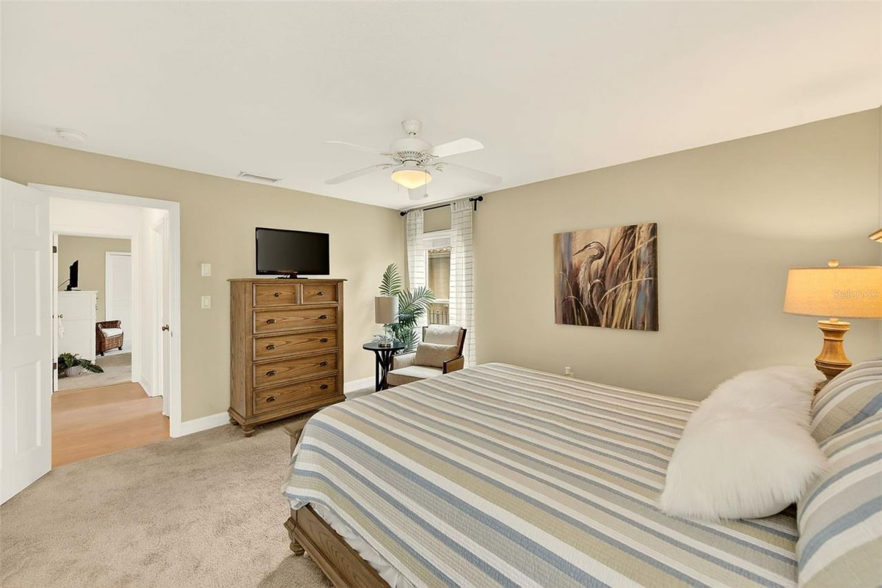 10976 Harborside Drive , Largo, FL 33773 Photo