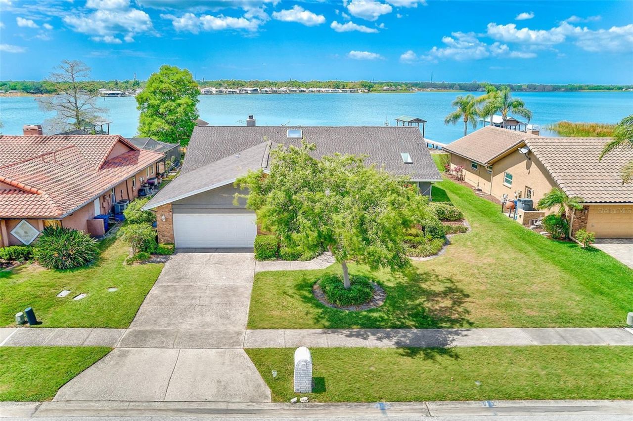 10976 Harborside Drive , Largo, FL 33773 Photo