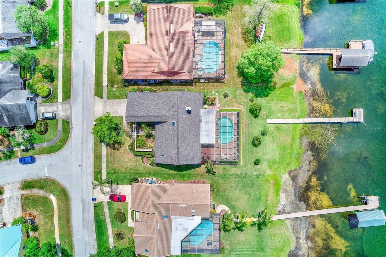 10976 Harborside Drive , Largo, FL 33773 Photo