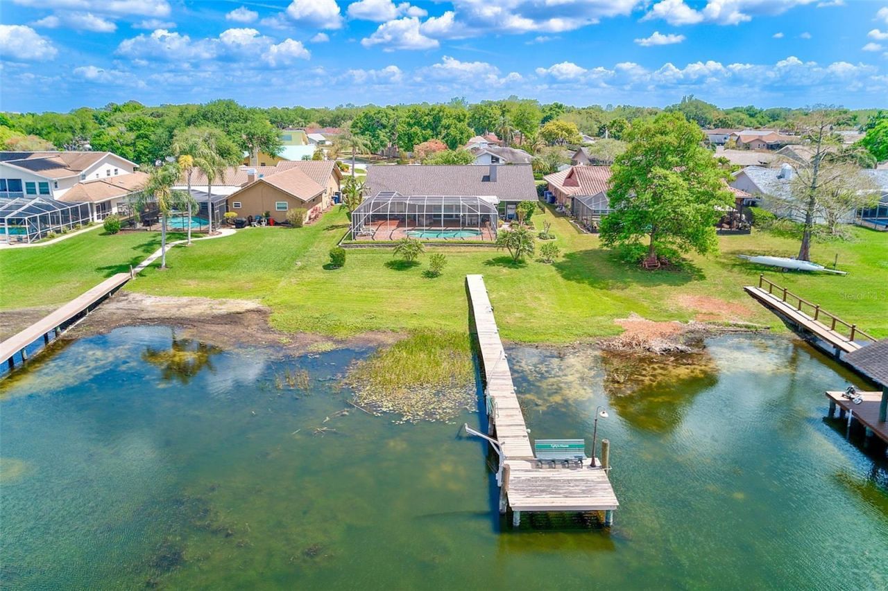 10976 Harborside Drive , Largo, FL 33773 Photo