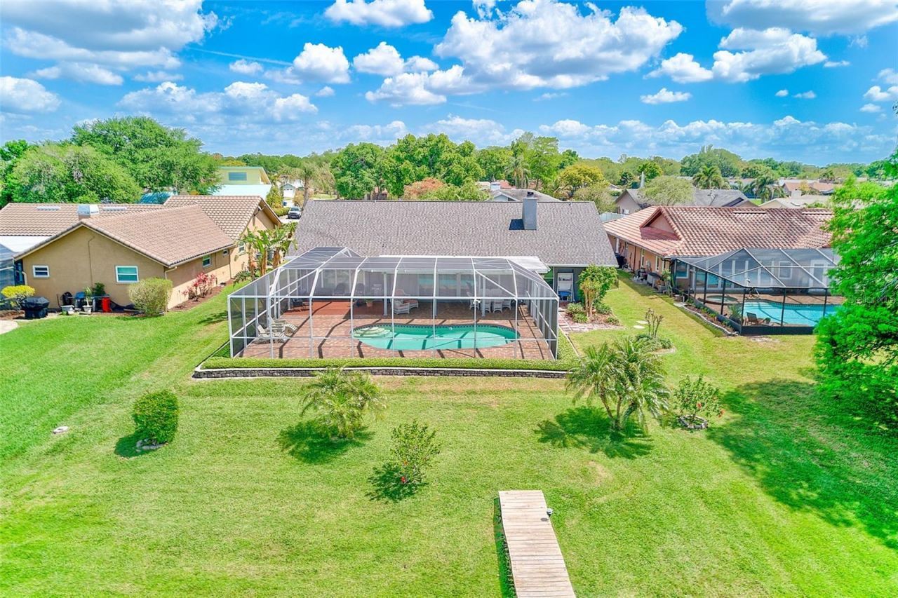 10976 Harborside Drive , Largo, FL 33773 Photo