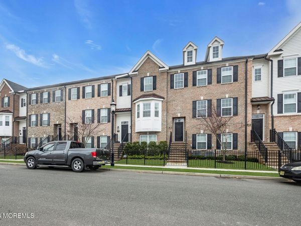 28 Catherine Street, Unit 18, Red Bank, NJ 07701