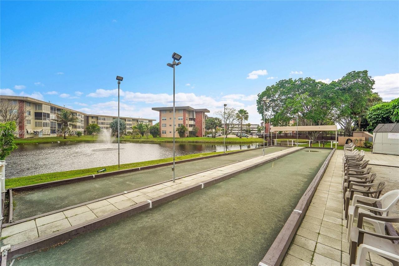 3090 NW 46th Ave , Unit 212C, Lauderdale Lakes, FL 33313 Photo