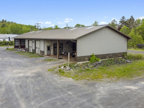 2080 New Scotland Road, Slingerlands, NY 12159