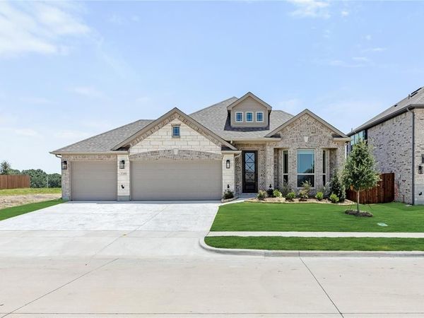 3348 Hollow Falls Place, Mesquite, TX 75181