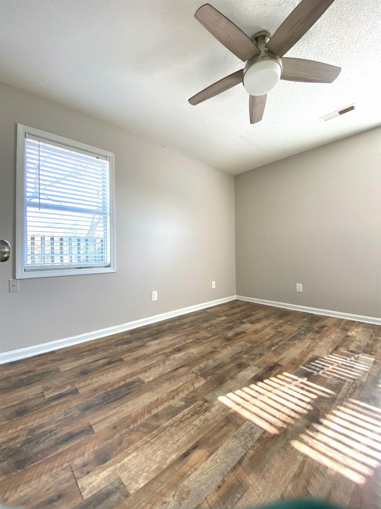 13 S Poplar Dr.  Photo 12