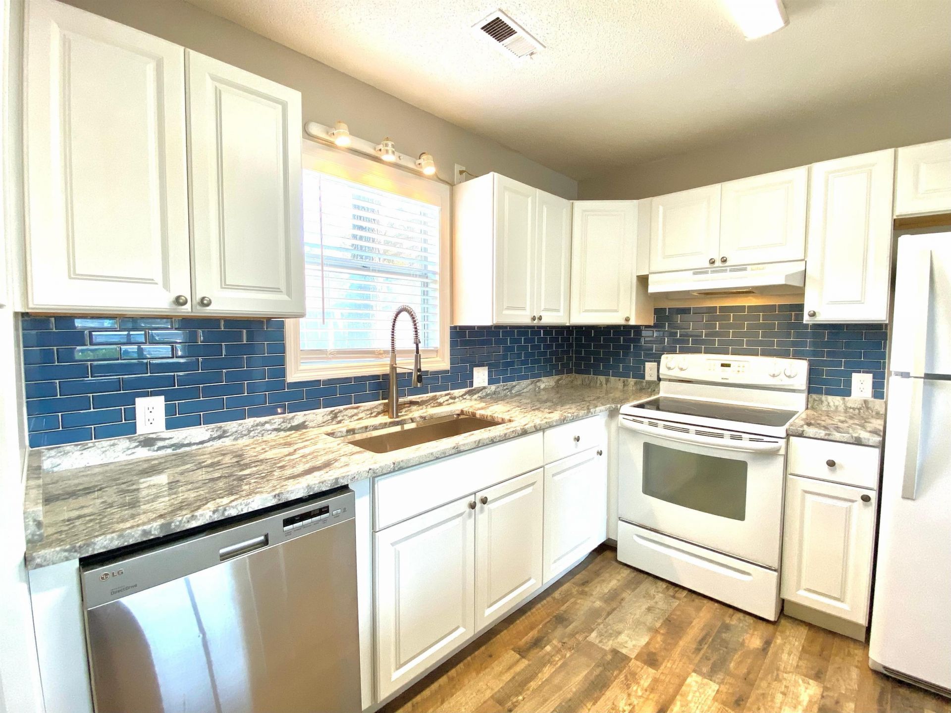 13 S Poplar Dr.  Photo 20