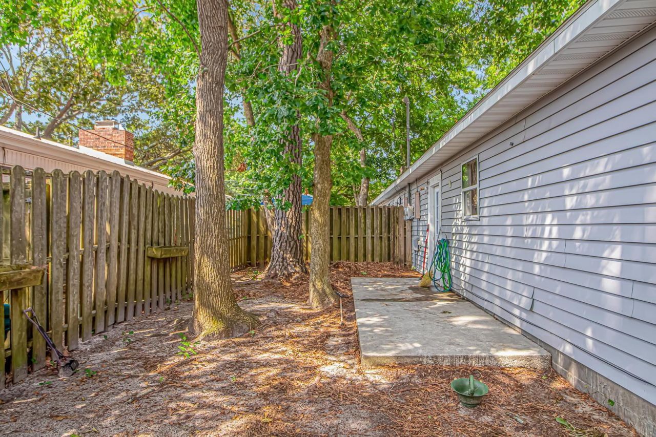 13 S Poplar Dr.  Photo 30