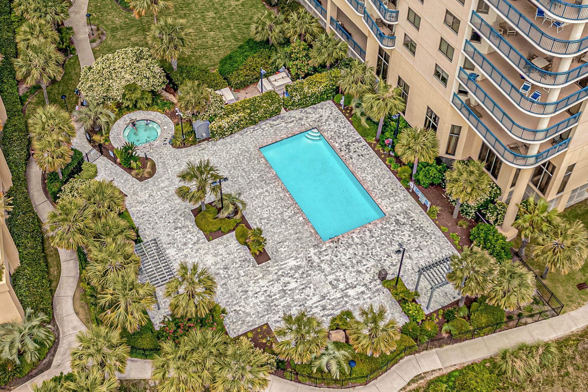 8560 Queensway Blvd. Photo 30