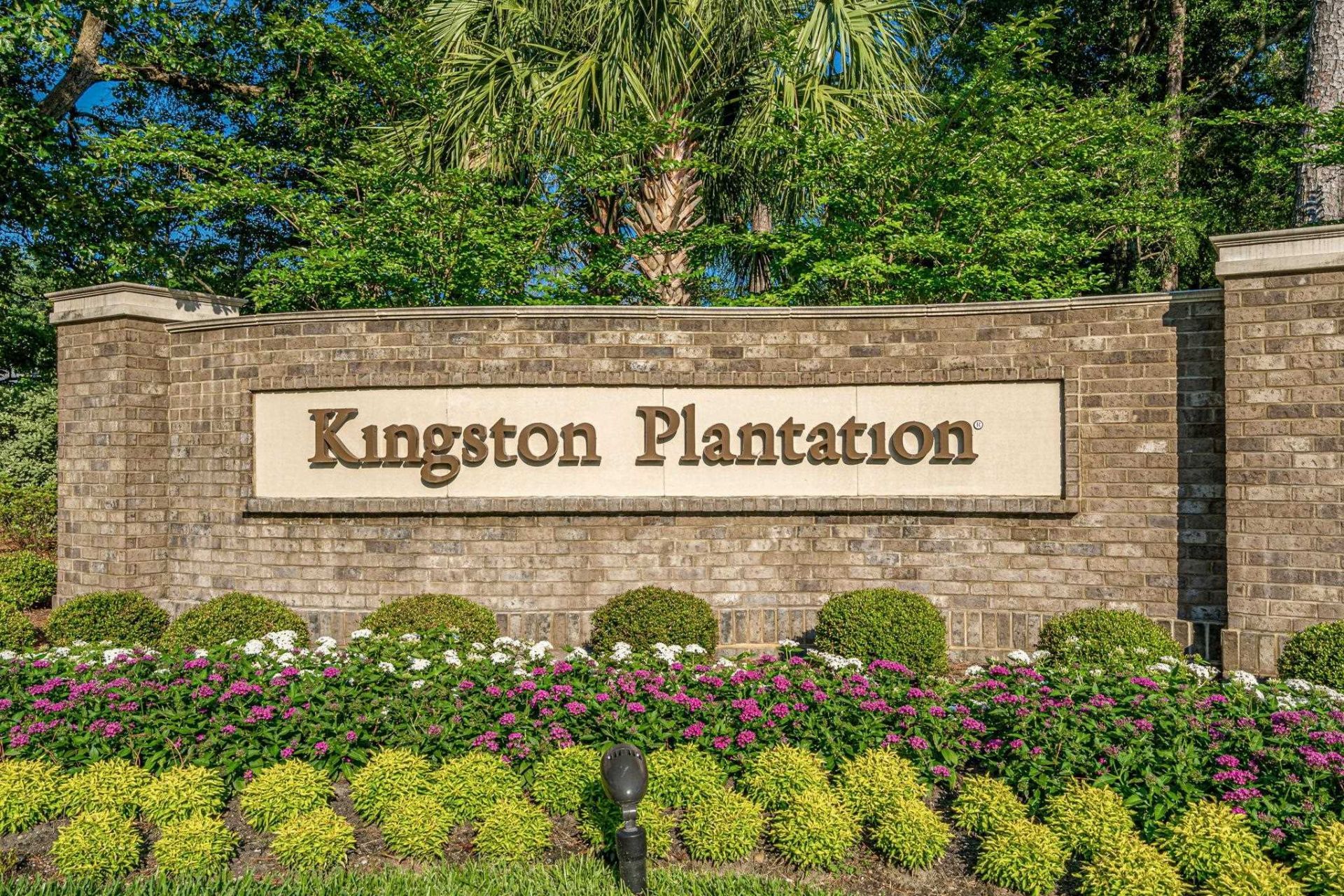 8560 Queensway Blvd. Photo 37