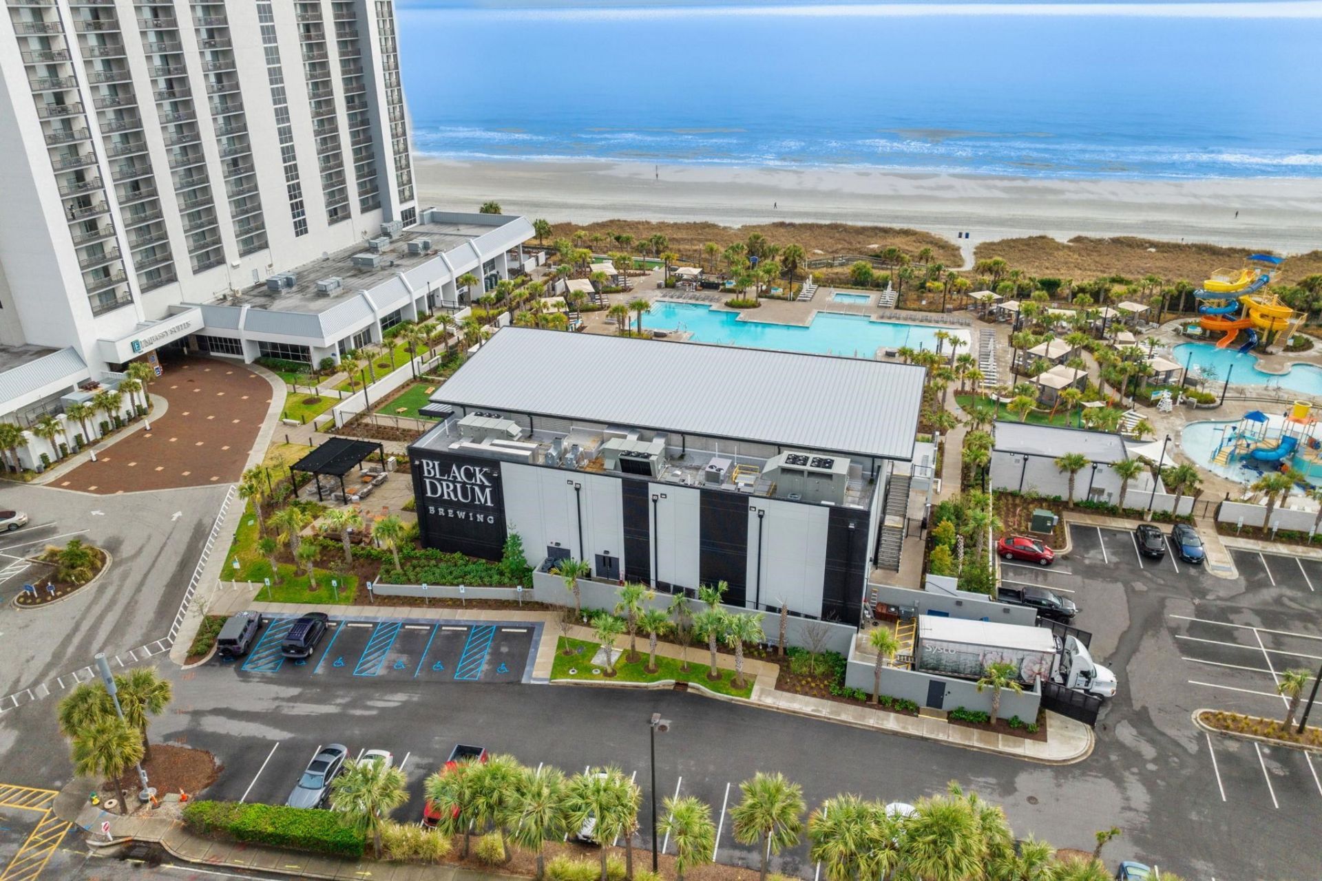 8560 Queensway Blvd. Photo 41