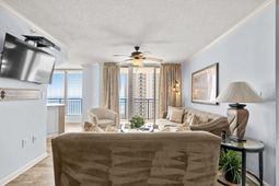 8560 Queensway Blvd. photo 4