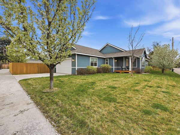 2002 S Hilton, Boise, ID 83705