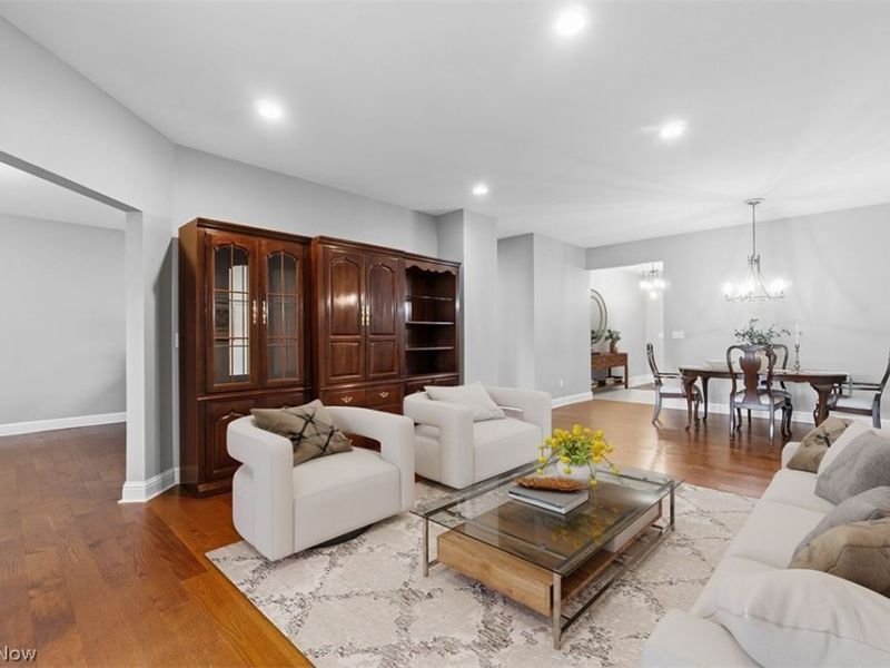 3178 Richmond Road, Beachwood, OH 44122 Photo 4