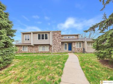 12615 Sky Park Drive , Omaha, NE 68137