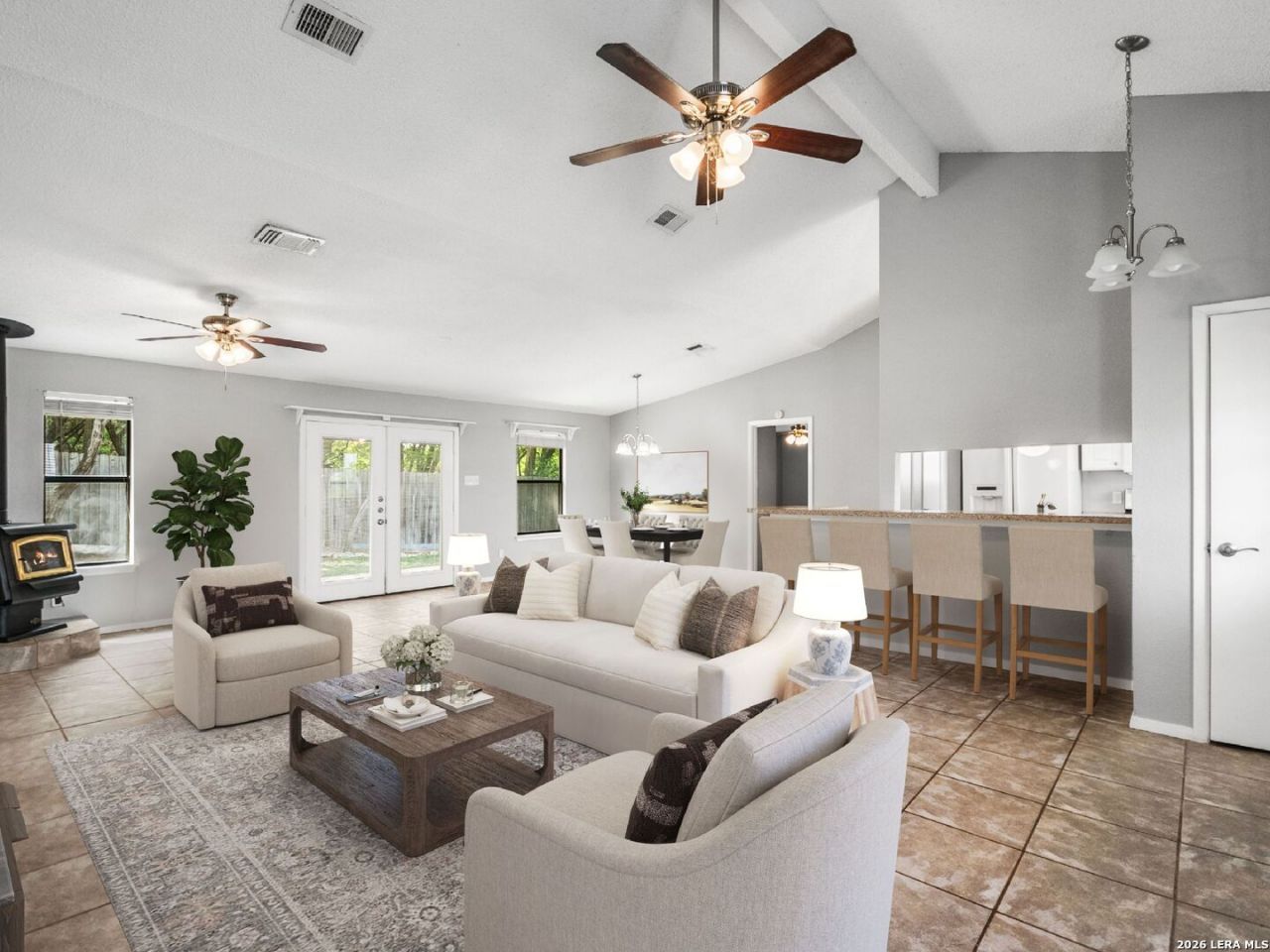 113 E View Point, Boerne, TX 78006 Main Photo