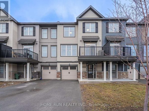 2485 Waterlilly Way, Ottawa, ON K2J6M3