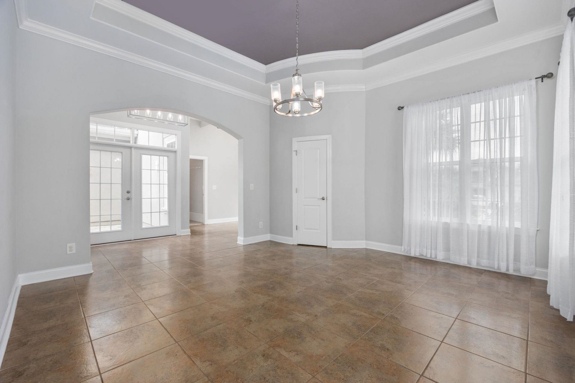 914 Bluffview Dr. Photo 11