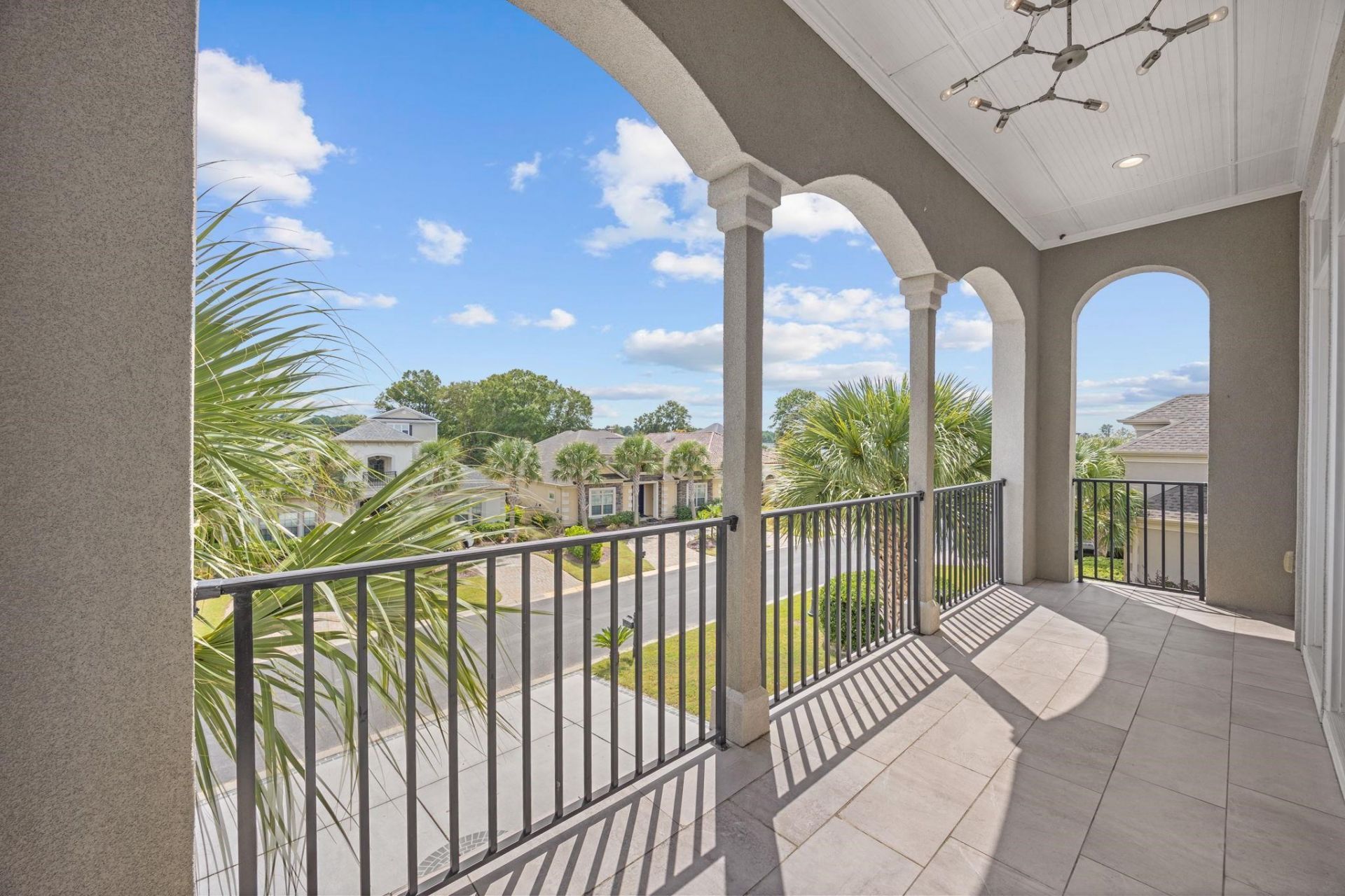 914 Bluffview Dr. Photo 18