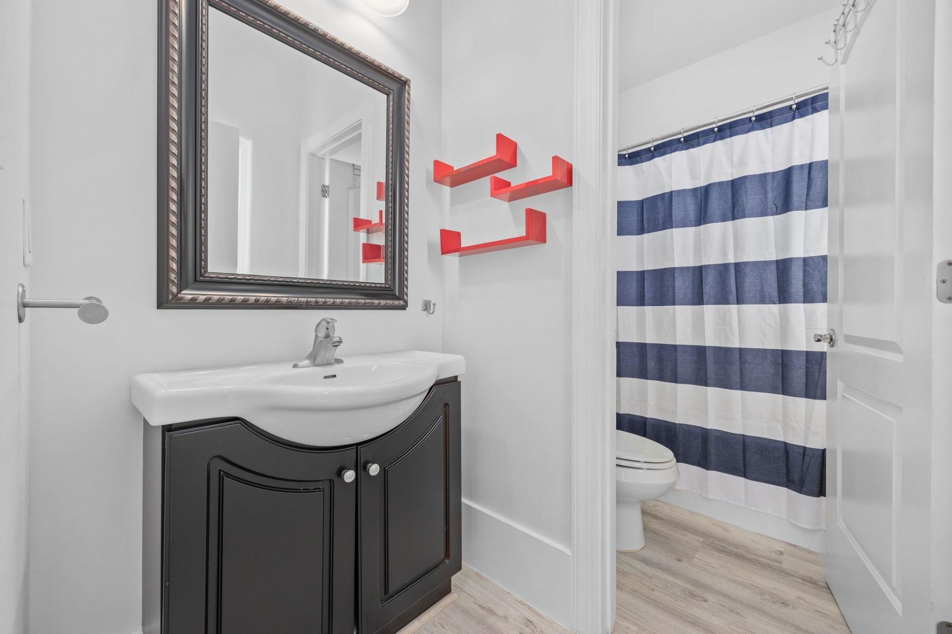 914 Bluffview Dr. Photo 24