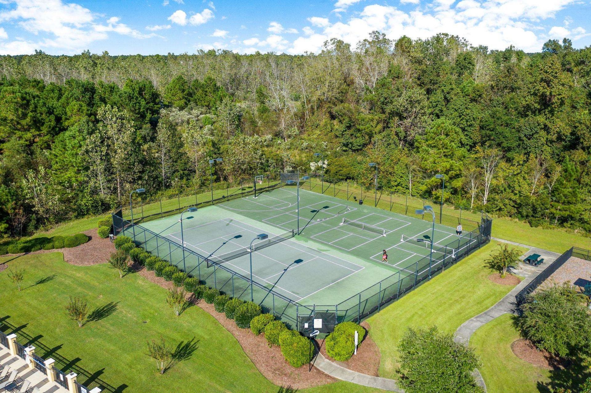 914 Bluffview Dr. Photo 32