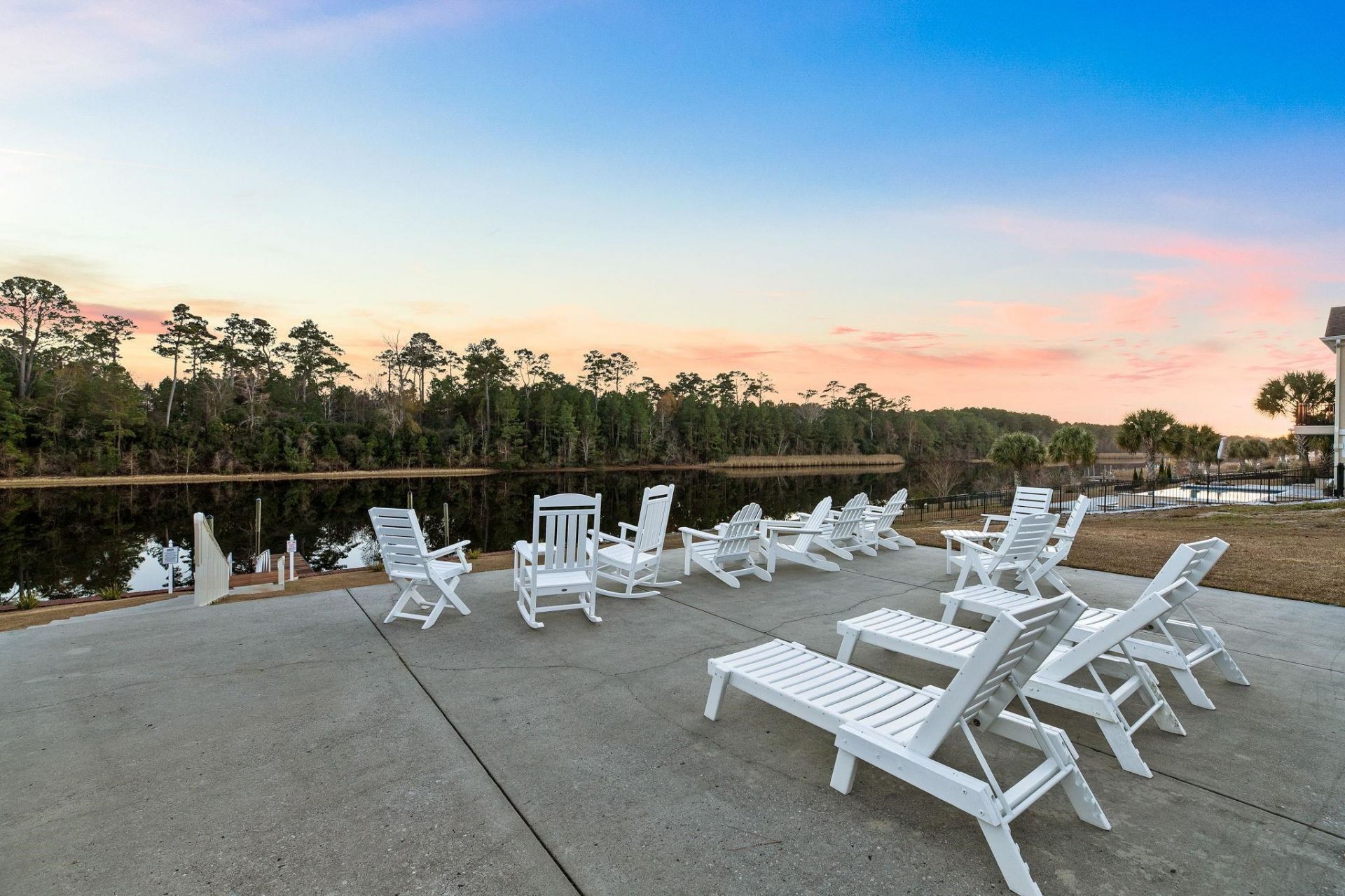 914 Bluffview Dr. Photo 35