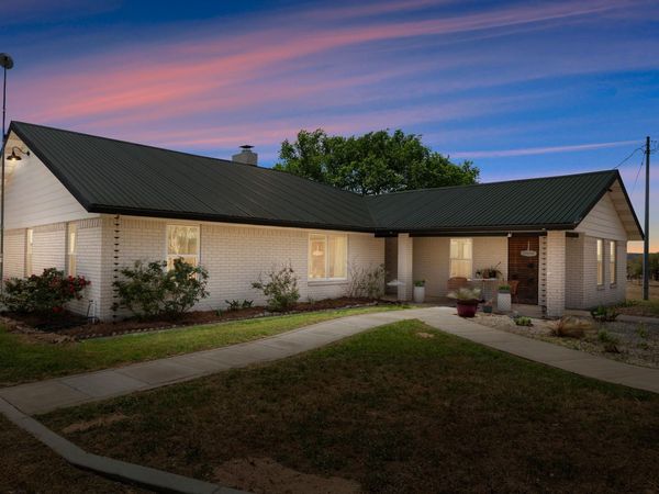 14220 Fm 713 , Rosanky, TX 78953