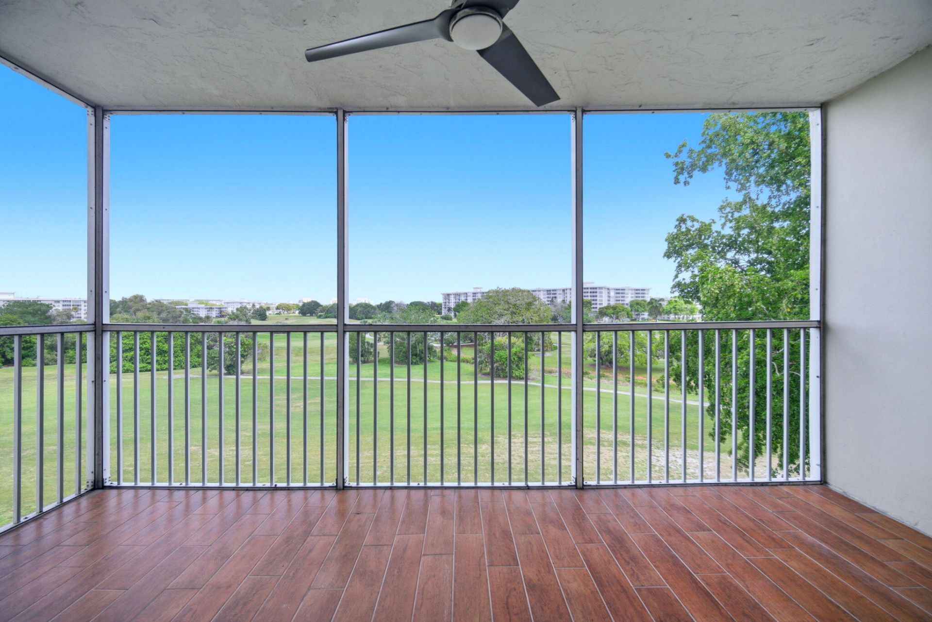 2901 S Palm Aire Drive, Pompano Beach, FL 33069 Photo