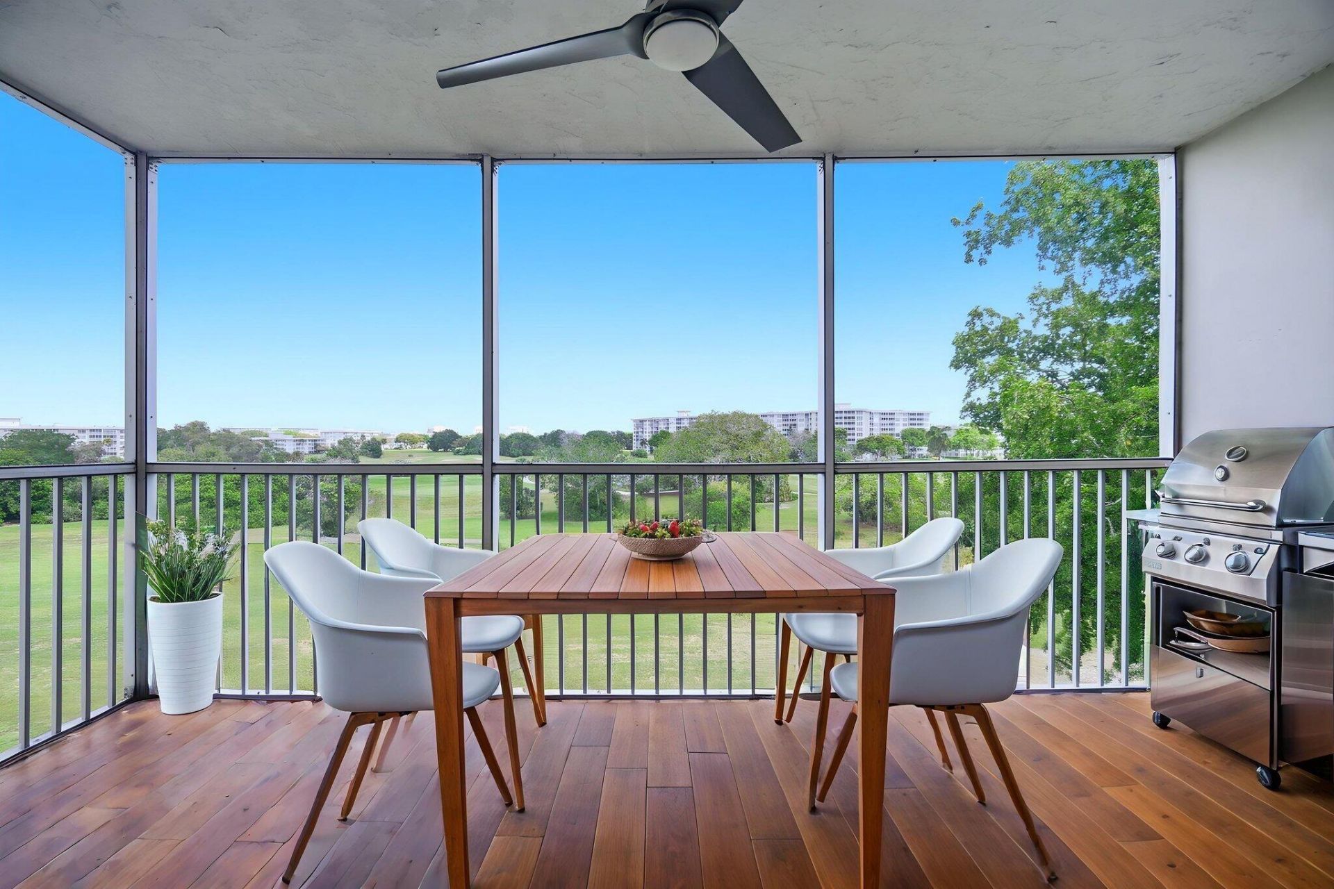 2901 S Palm Aire Drive, Pompano Beach, FL 33069 Photo