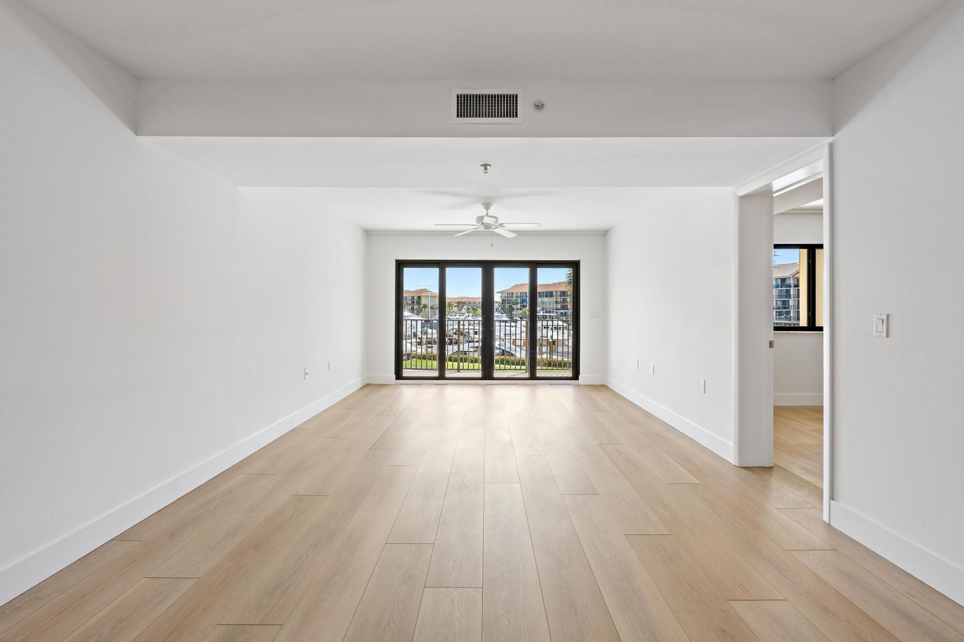 1501 Marina Isle Way, Unit 202, Jupiter, FL 33477 Photo