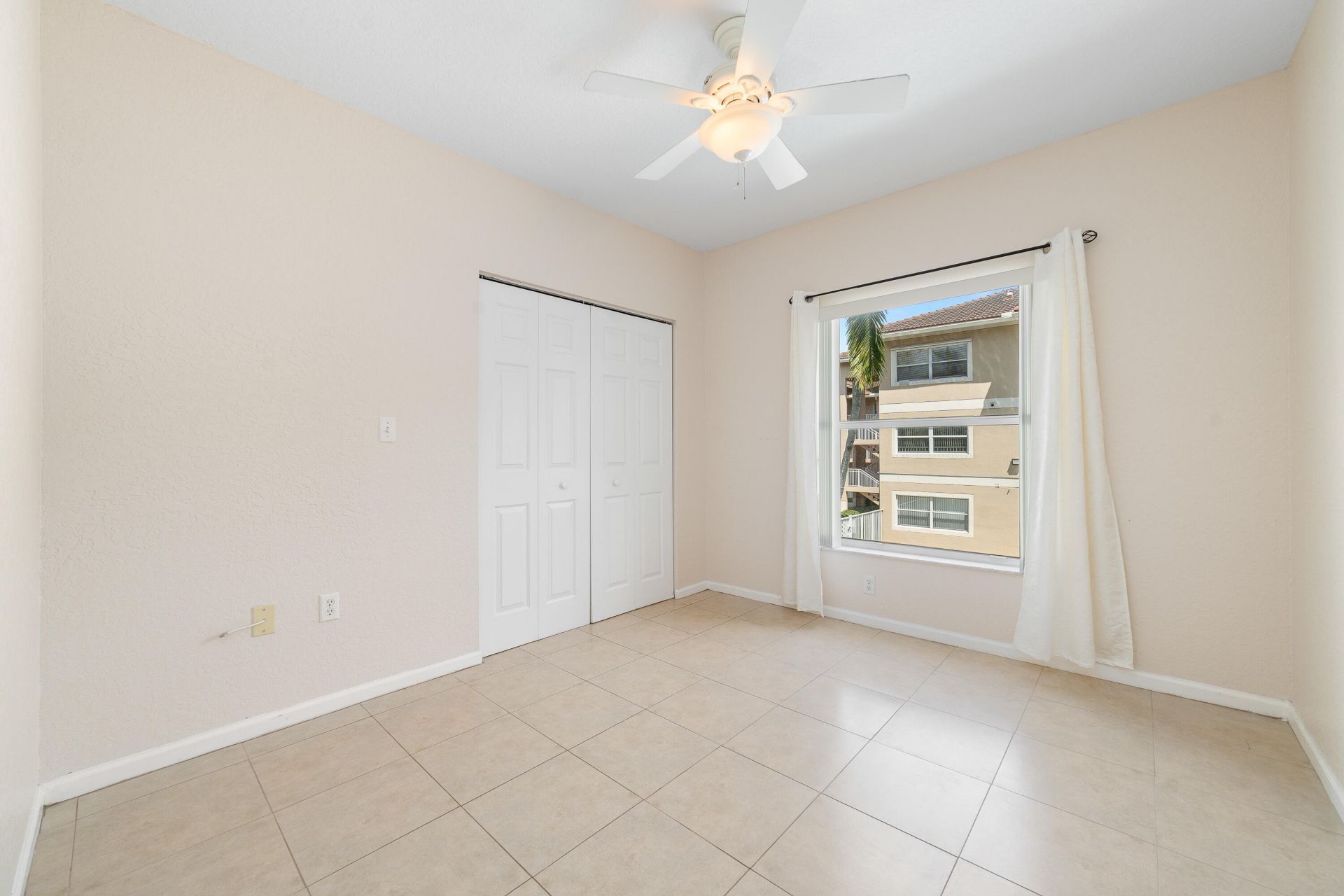 2901 Riverside Drive, Unit 201, Coral Springs, FL 33065 Photo