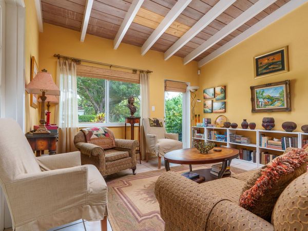 1617 NE 8th Avenue, Fort Lauderdale, FL 33305