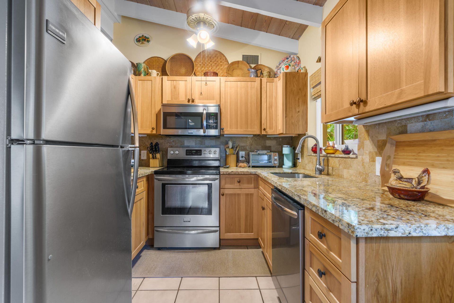 1617 NE 8th Avenue, Fort Lauderdale, FL 33305 Photo