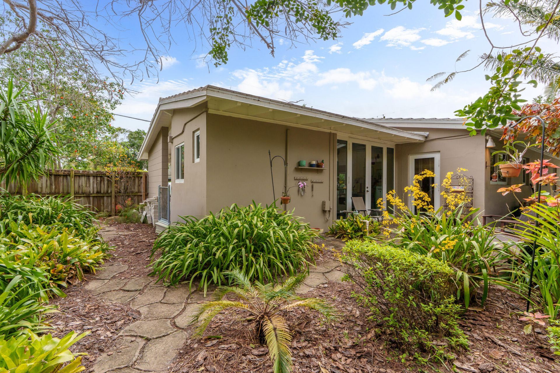 1617 NE 8th Avenue, Fort Lauderdale, FL 33305 Photo