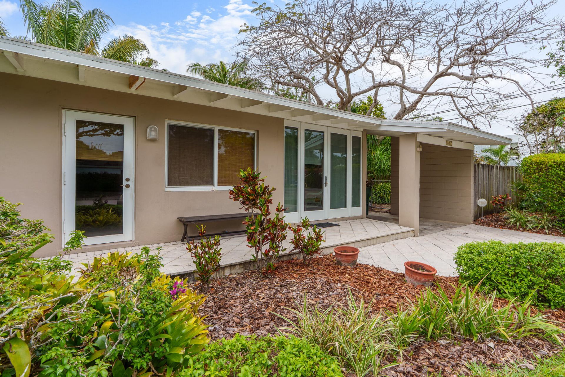 1617 NE 8th Avenue, Fort Lauderdale, FL 33305 Photo