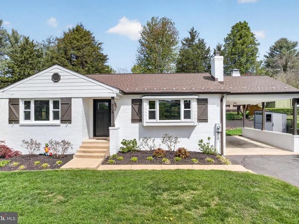 906 W WASHINGTON STREET, MIDDLEBURG, VA 20117