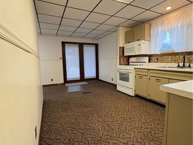 222 High Street, Senecaville, OH 43780 Photo 12